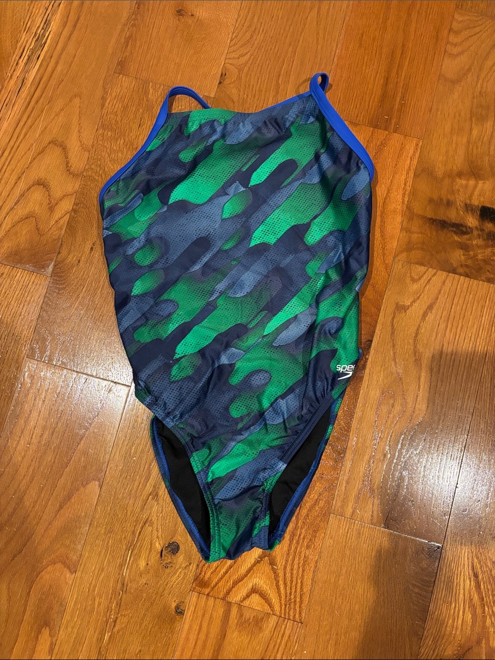 Women’s Speedo swim team suit 8/34